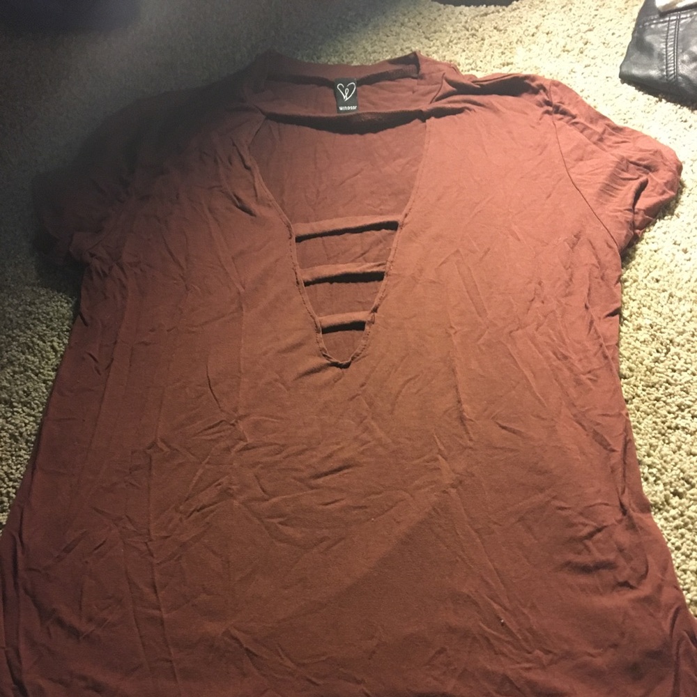 Burngundy Tee